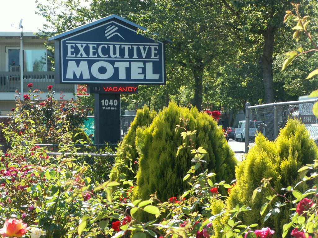 Executive Motel  Baker City Oregon Image